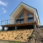 Vila Aria Hybe