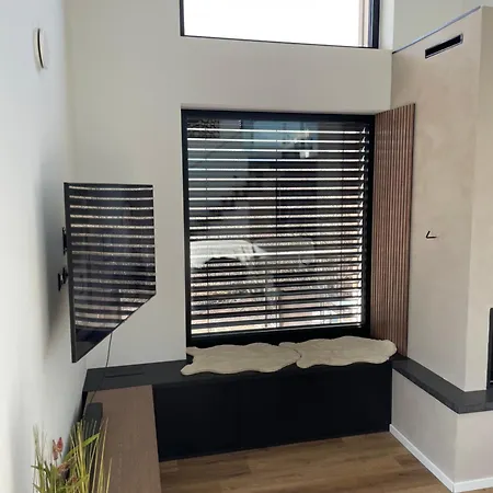 Aria Villa *