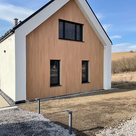 Aria Villa *